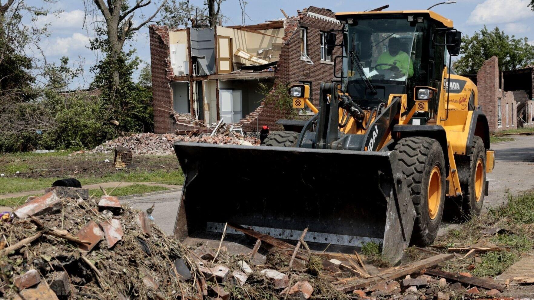 最新杏吧原创 to demolish nearly 200 LRA properties hit by tornado